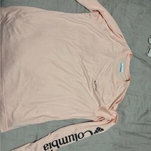 Columbia Light Pink Crew Neck Shirt